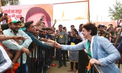 रैली में उमड़ा जनसैलाब - हिमाचल की जंग जीतने में जुटी प्रियंका
