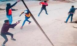 दुकान खोल रहे डेरा प्रेमी की सरेआम गोली मारकर हत्या- एक अन्य भी घायल दुकान खोल रहे डेरा प्रेमी की सरेआम गोली मारकर हत्या- एक अन्य भी घायल