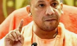 घोटालेबाजों पर मुख्यमंत्री योगी का शिकंजा