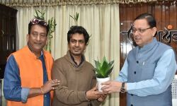 मुख्यमंत्री धामी से मिले नवाज़ुद्दीन सिद्धकी ने कहीं यह बड़ी बात मुख्यमंत्री धामी से मिले नवाज़ुद्दीन सिद्धकी ने कहीं यह बड़ी बात