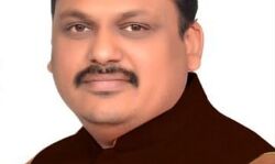 स्टेडियम में होगा विशाल कवि सम्मेलन व मुशायरे- पूर्व CM रहेंगें मौजूद