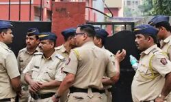 बाप ने चली चाल-लिखवाया सुसाइड नोट और कर दी बेटी की इसलिये हत्या