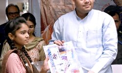 बच्चों को बेहतर शिक्षा के लिए समुचित व्यवस्थाएं की जा रही है- मंत्री बच्चों को बेहतर शिक्षा के लिए समुचित व्यवस्थाएं की जा रही है- मंत्री