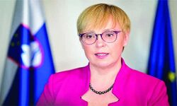 पहली बार हुआ ऐसा यहाँ चुनी गयी पहली महिला राष्ट्रपति पहली बार हुआ ऐसा यहाँ चुनी गयी पहली महिला राष्ट्रपति