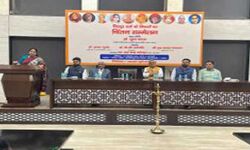 सरकार पिछड़े वर्ग के सशक्तिकरण के लिए है प्रतिबद्ध... सरकार पिछड़े वर्ग के सशक्तिकरण के लिए है प्रतिबद्ध...