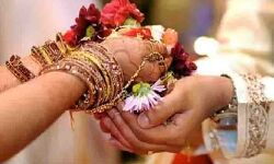 लवमैरिज के बाद फरार युवक करने पहुंचा दूसरी शादी- अब हो रही फजीहत लवमैरिज के बाद फरार युवक करने पहुंचा दूसरी शादी- अब हो रही फजीहत