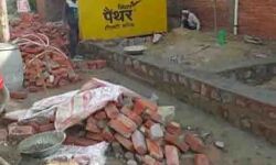 सरकारी जमीन पर बीजेपी नेता के दुकान निर्माण को एसडीएम ने रुकवाया