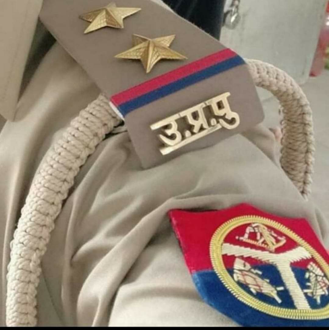 दलित के साथ गाली गलौच करने वाले दरोगा के जारी हुए वारंट
