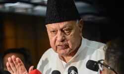 नेशनल कॉन्फ्रेंस की कमान छोड़कर अलग हुए फारूक अब्दुल्ला नेशनल कॉन्फ्रेंस की कमान छोड़कर अलग हुए फारूक अब्दुल्ला