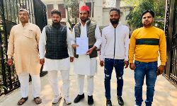 विक्रम सैनी नहीं दे पाएंगे अब वोट!, उठाई नाम काटने की मांग विक्रम सैनी नहीं दे पाएंगे अब वोट!, उठाई नाम काटने की मांग