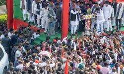 उपचुनाव नेताजी को श्रद्धांजलि- लोकतंत्र बचाने वाला चुनाव: अखिलेश उपचुनाव नेताजी को श्रद्धांजलि- लोकतंत्र बचाने वाला चुनाव: अखिलेश