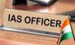 फिर हुए आईएएस अफसरों के तबादले- तीन कमिश्नर भी बदले गए फिर हुए आईएएस अफसरों के तबादले- तीन कमिश्नर भी बदले गए