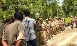 इंटरनेट बंद-पुलिस की फायरिंग में 5 लोगों की मौत- बना तनाव इंटरनेट बंद-पुलिस की फायरिंग में 5 लोगों की मौत- बना तनाव