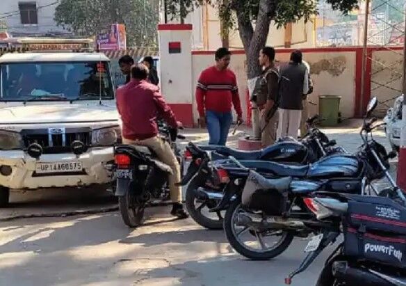 प्रेमिका की मौत होते ही बेहोशी गायब- अस्पताल में भर्ती प्रेमी हुआ फरार प्रेमिका की मौत होते ही बेहोशी गायब- अस्पताल में भर्ती प्रेमी हुआ फरार