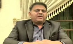 चुनाव नहीं होने पर पीटीआई अपनी रणनीति का करगी खुलासा चुनाव नहीं होने पर पीटीआई अपनी रणनीति का करगी खुलासा