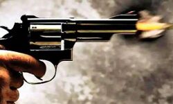 सात फेरों से पहले बदल गया दूल्हा- जमकर हुआ बवाल- चली गोलियां सात फेरों से पहले बदल गया दूल्हा- जमकर हुआ बवाल- चली गोलियां