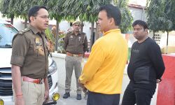 डीएम-एसएसपी ने कारागार का भ्रमण कर जाना बंदियों का हाल डीएम-एसएसपी ने कारागार का भ्रमण कर जाना बंदियों का हाल