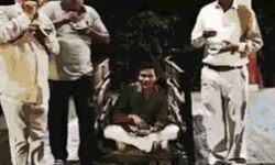 शमशान में मना जन्मदिन- जश्न में केक के साथ मेहमानों ने उड़ाई बिरयानी