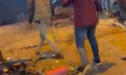 लोहा गलाने की भट्टी में गिरे मैनेजर की जिंदा जलकर मौत-परिजनों का हंगामा लोहा गलाने की भट्टी में गिरे मैनेजर की जिंदा जलकर मौत-परिजनों का हंगामा