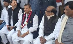 विश्वासघाती नहीं होते शाक्य तो बिना बताएं बीजेपी में नहीं जाते शिष्य विश्वासघाती नहीं होते शाक्य तो बिना बताएं बीजेपी में नहीं जाते शिष्य