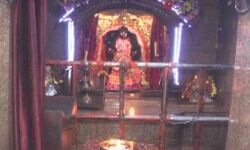 लोहा भट्टी में मैनेजर की मौत मामले ने पकड़ा तूल- आएंगे महामंडलेश्वर लोहा भट्टी में मैनेजर की मौत मामले ने पकड़ा तूल- आएंगे महामंडलेश्वर