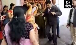 शादी समारोह में पहुंची मौत- नाच रहे व्यक्ति की सहज में ले गई जान शादी समारोह में पहुंची मौत- नाच रहे व्यक्ति की सहज में ले गई जान