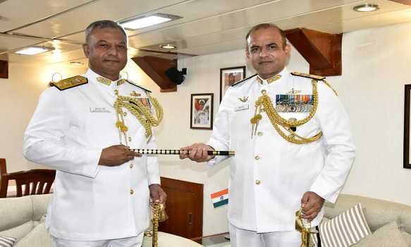 रियर एडमिरल गुरचरण ने पूर्वी बेड़े की कमान संभाली