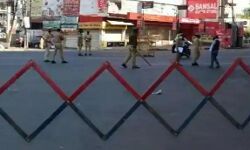 2 जनवरी तक लागू हुई कर्फ्यू जैसी पाबंदियां- 5 से अधिक लोगों पर रोक 2 जनवरी तक लागू हुई कर्फ्यू जैसी पाबंदियां- 5 से अधिक लोगों पर रोक