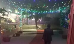 दुल्हन देर रात तक करती रही इंतजार मंत्री का बेटा बारात लेकर नहीं पहुंचा दुल्हन देर रात तक करती रही इंतजार मंत्री का बेटा बारात लेकर नहीं पहुंचा