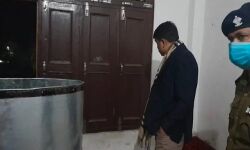 अनाज की टंकी में युवक की लाश देखकर उड़े मालिक के होश अनाज की टंकी में युवक की लाश देखकर उड़े मालिक के होश