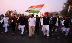 राहुल की यात्रा यहाँ पर दूसरे दिन सुबह छह बजे हुई शुरु