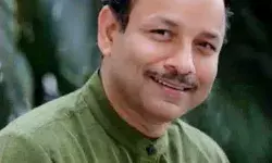 सपा प्रवक्ता के मकान पर चस्पा हुआ कुर्की का नोटिस-नही हुए पेश तो..