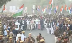 राहुल गांधी की भारत जोड़ों यात्रा के टेंट को फूंक रहे चार गिरफ्तार