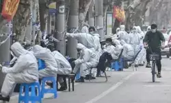 कोरोना से मचेगी तबाही- बडी आबादी होगी संक्रमित- लाखों की मौत का अनुमान कोरोना से मचेगी तबाही- बडी आबादी होगी संक्रमित- लाखों की मौत का अनुमान