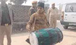 पूर्व ब्लाक प्रमुख के भूमाफिया पिता की सौ करोड़ की संपत्ति जब्त पूर्व ब्लाक प्रमुख के भूमाफिया पिता की सौ करोड़ की संपत्ति जब्त