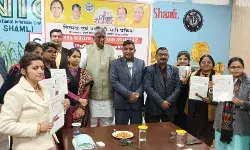 DM से नियुक्ति पत्र पाकर सभी नव चयनित प्रवक्ताओं के खिल उठे चेहरे