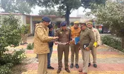 नगर निकाय चुनाव- एसपी देहात ने किया मतदान केंद्रों का निरीक्षण