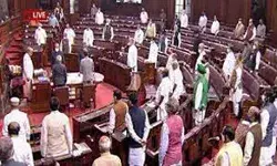 कांग्रेस के हंगामे के कारण राज्यसभा में शून्यकाल बाधित कांग्रेस के हंगामे के कारण राज्यसभा में शून्यकाल बाधित