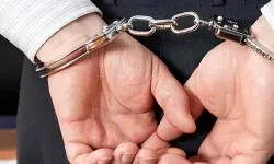 हत्या के मामले में पुलिस ने आरोपी को किया गिरफ्तार हत्या के मामले में पुलिस ने आरोपी को किया गिरफ्तार