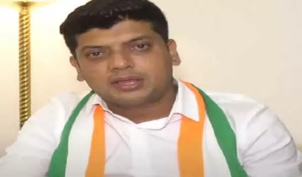 बोले नेता- कोरोना PM के निर्देश व् बीजेपी की सुविधा अनुरूप चलता है बोले नेता- कोरोना PM के निर्देश व् बीजेपी की सुविधा अनुरूप चलता है