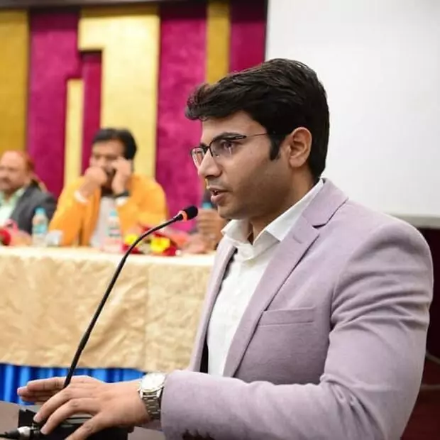 बिजली चोरों पर शिंकजा- SDO ने कराई 2 हजार से अधिक लोगों के खिलाफ FIR बिजली चोरों पर शिंकजा- SDO ने कराई 2 हजार से अधिक लोगों के खिलाफ FIR