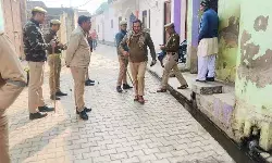 थाना प्रभारी ने मौके पर पहुंचकर बनाई व्यवस्था - जांच शुरू थाना प्रभारी ने मौके पर पहुंचकर बनाई व्यवस्था - जांच शुरू