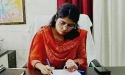 आवास योजना में रिश्वत को लेकर सख्त हुई CDO- जारी किया हेल्पलाइन नंबर आवास योजना में रिश्वत को लेकर सख्त हुई CDO- जारी किया हेल्पलाइन नंबर