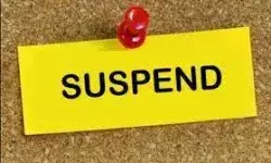 एसएसपी ने चौकी इंचार्ज और तीन सिपाहियों को किया सस्पेंड एसएसपी ने चौकी इंचार्ज और तीन सिपाहियों को किया सस्पेंड