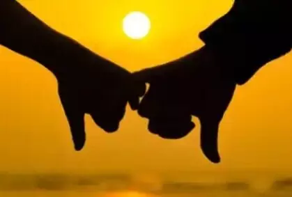 दामाद को हुआ सास से प्यार- अपने साथ लेकर हुआ फुर्र दामाद को हुआ सास से प्यार- अपने साथ लेकर हुआ फुर्र