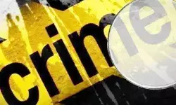 सड़क पर मिला लड़की का शव- पहचान छिपाने के लिये की ऐसी हरकत सड़क पर मिला लड़की का शव- पहचान छिपाने के लिये की ऐसी हरकत