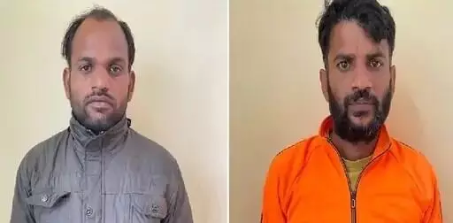 शातिरों ने अफसर को ऐसे दी धमकी- हड़प लिये थे 29 लाख रूपये- अब खुली पोल शातिरों ने अफसर को ऐसे दी धमकी- हड़प लिये थे 29 लाख रूपये- अब खुली पोल