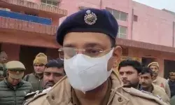 पुलिस और बदमाशों के बीच हुई धायं-धायं, बदमाश ढेर, पुलिसकर्मी हुए घायल पुलिस और बदमाशों के बीच हुई धायं-धायं, बदमाश ढेर, पुलिसकर्मी हुए घायल