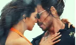 सेंसर बोर्ड ने पठान फिल्म के बवालिया गीत पर चलाई कैची- काट दिए.... सेंसर बोर्ड ने पठान फिल्म के बवालिया गीत पर चलाई कैची- काट दिए....