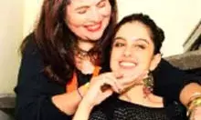 शीजान खान की मां ने शेयर की तुनिषा संग अपनी चैट शीजान खान की मां ने शेयर की तुनिषा संग अपनी चैट